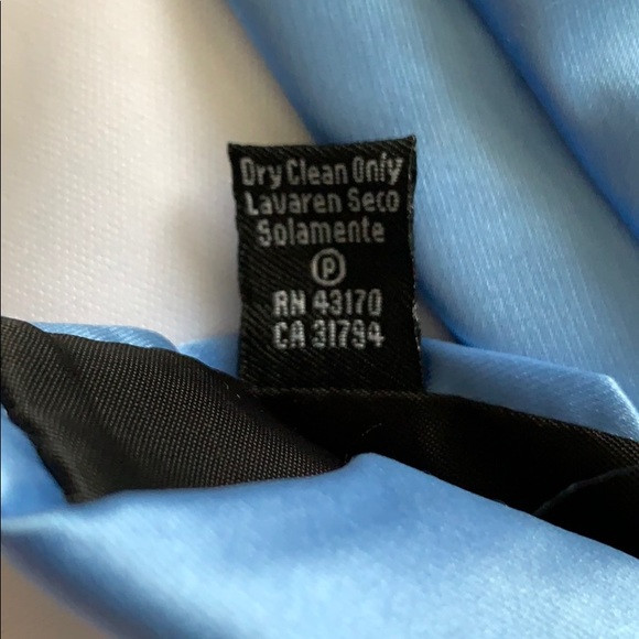 Van Heiden Necktie - EUC - Picture 4 of 4